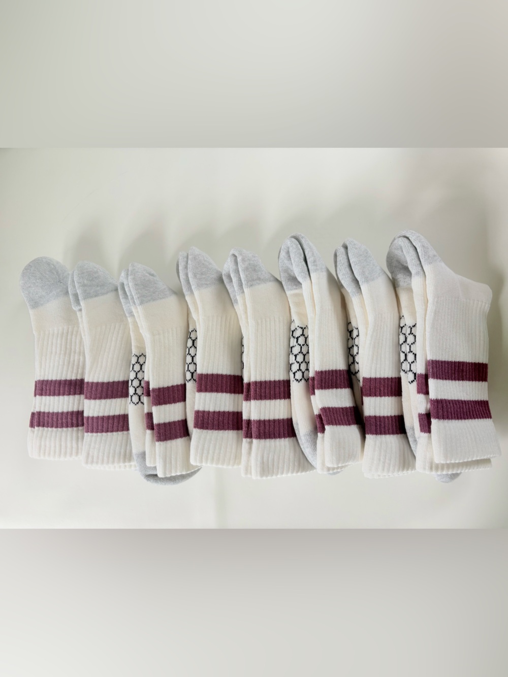 Bombas 8-Pack White Cushioned Athletic Crew Socks with Maroon Striped Size M